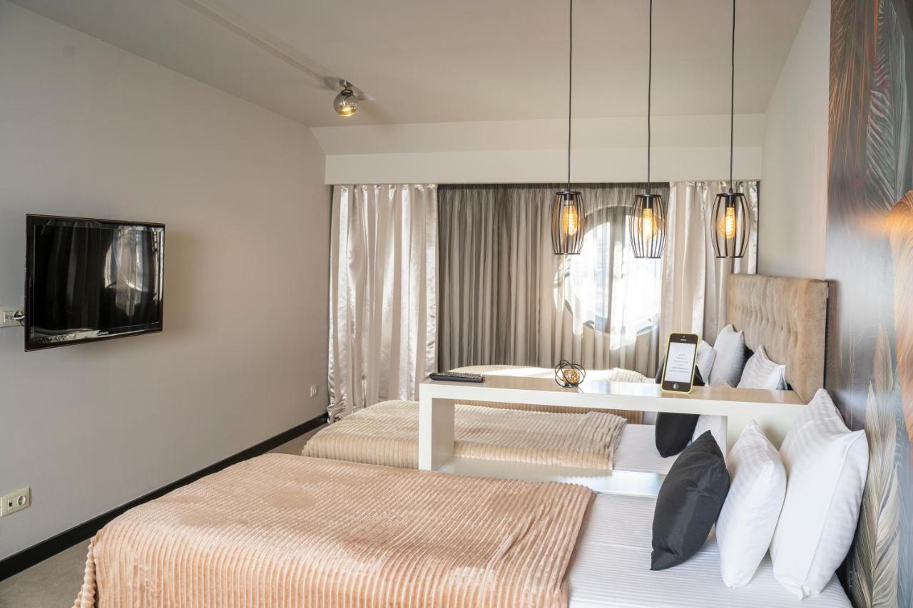 Akacija Luxury Suites Belgrado Exterior foto